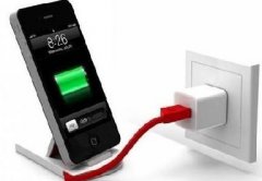 這8種最傷手機(jī)的充電方式你犯了嗎？